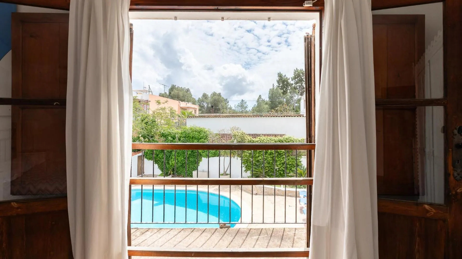 Sera De Vall San Antonio  0*, San Antonio (Ibiza) Španělsko